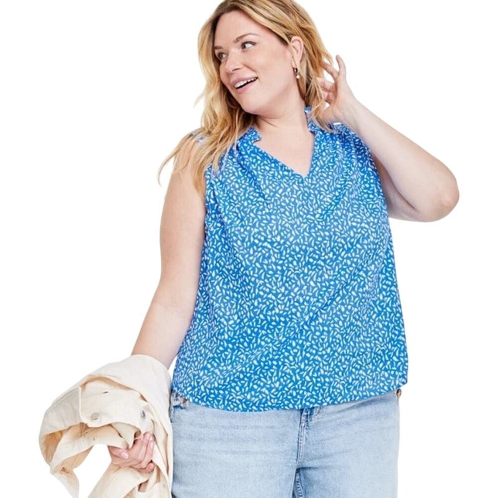 On 34th Abstract Print Ruffled Neck Top Size Large Blue & White Sleeveless